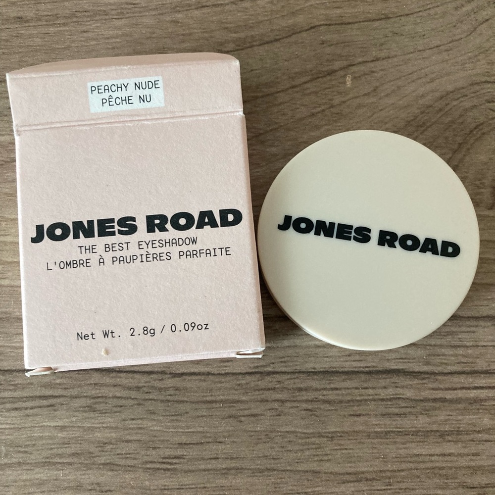 Jones Road Peachy Nu Eyeshadow